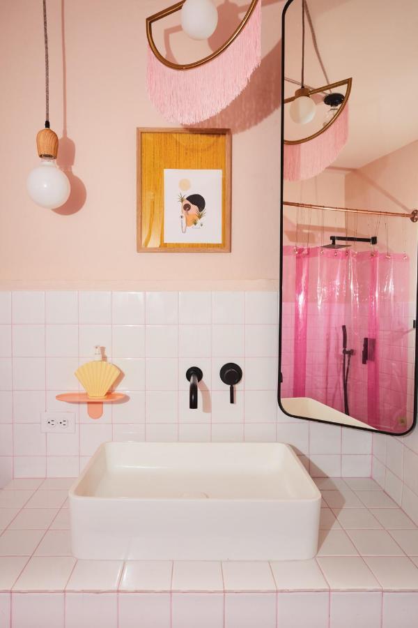 Mood Haus By Dw - 70'S Retro Stays San Juan Exterior photo