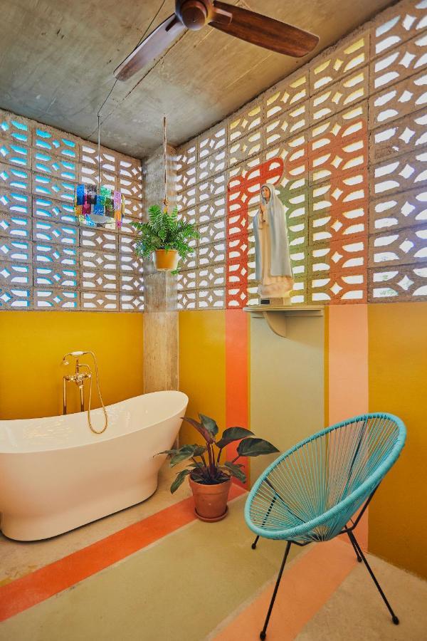 Mood Haus By Dw - 70'S Retro Stays San Juan Exterior photo