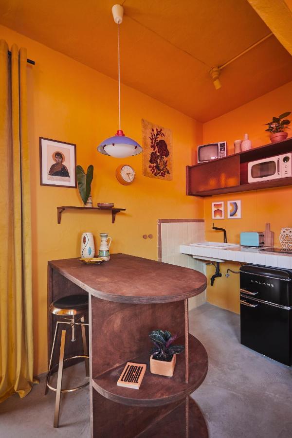 Mood Haus By Dw - 70'S Retro Stays San Juan Exterior photo